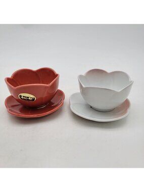 Utsuwa Japan Set Of 2 Petal Cups & Saucers  Red & White